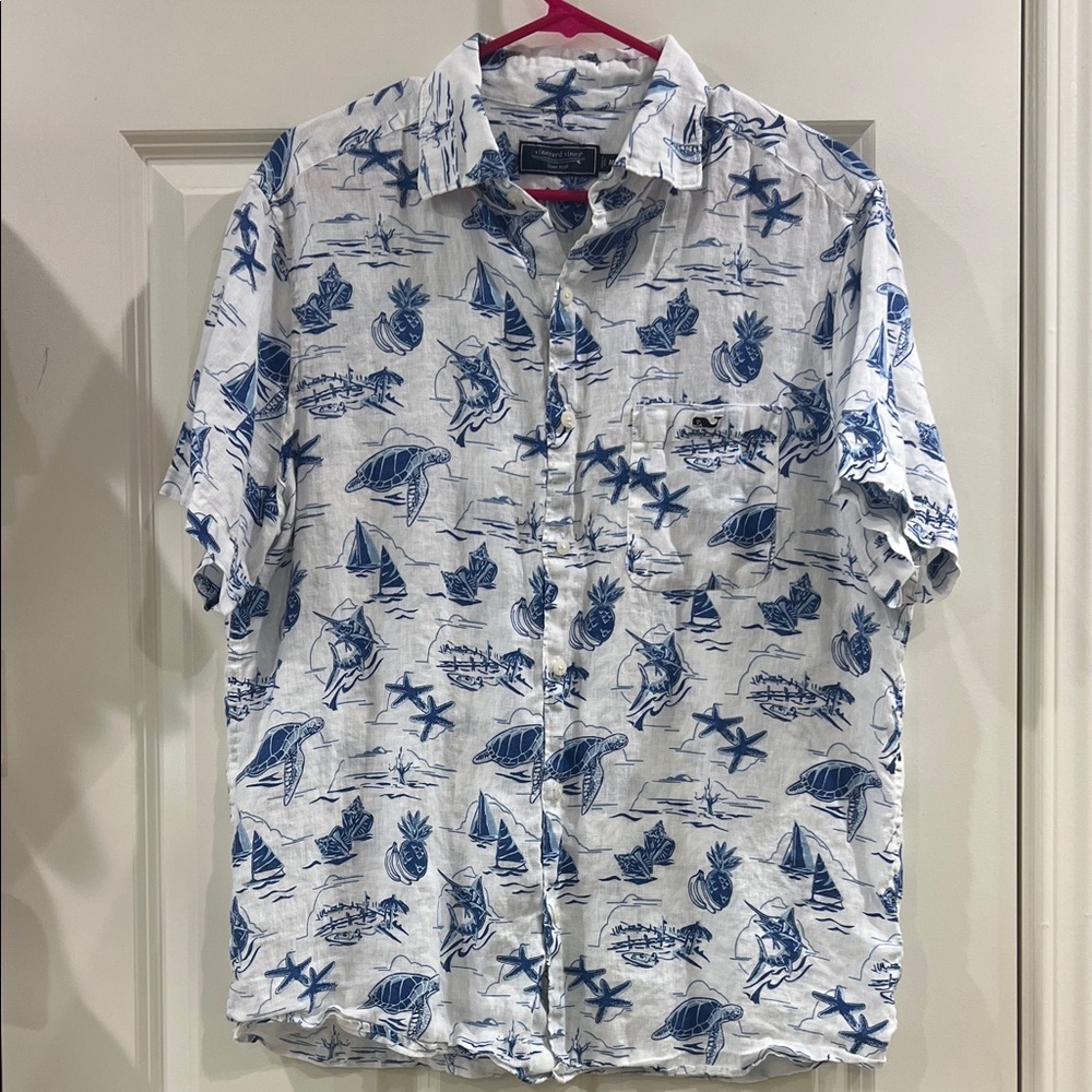 Men’s Vineyard Vines button up tropical sea life, medium, 100% linen